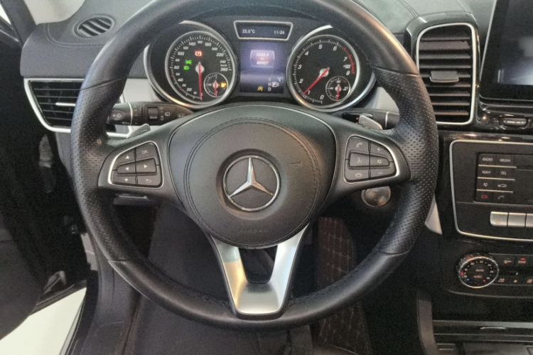 Used Mercedes-Benz GLS 2017 GLS 400 4MATIC Dynamic Model
