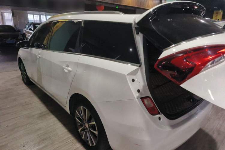 Used Buick GL6 2018 18T 6-Seater Prestige Model