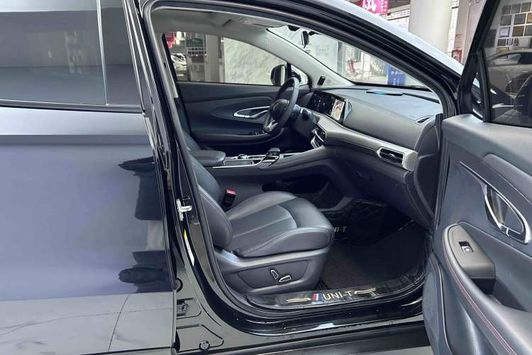 Used CHANGAN UNI-T 2020 1.5T Flagship Version