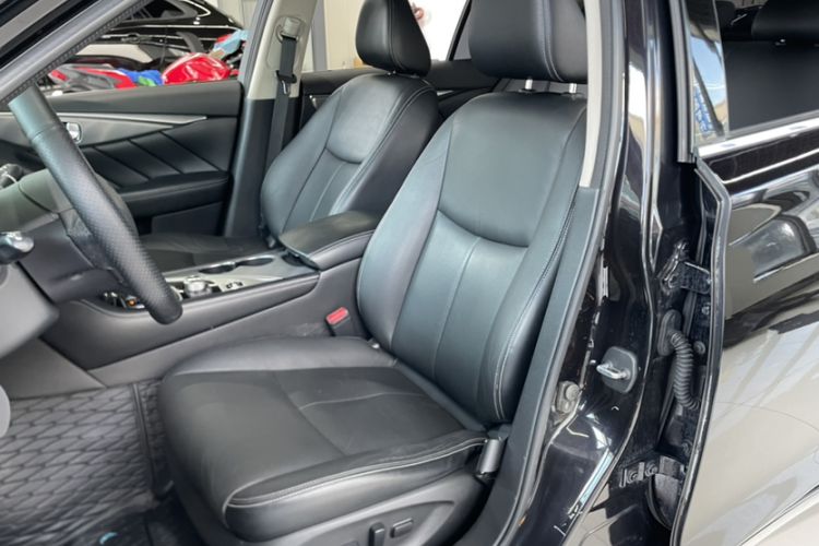 Used Infiniti Q50L 2016 2.0T Enjoyment Edition
