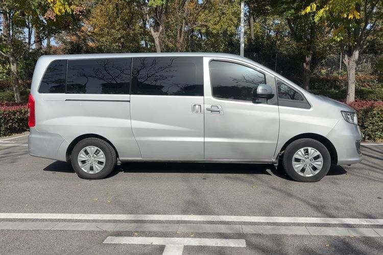 Used JAC Refine M3 2023 PLUS 1.5T 7/8-seater Smart Connectivity Version