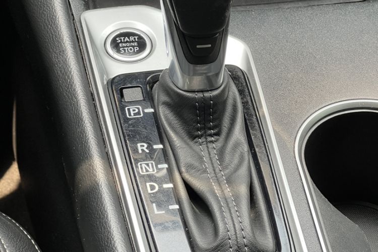 Used Nissan Teana 2019 2.0L XL Comfort Edition Interior 4