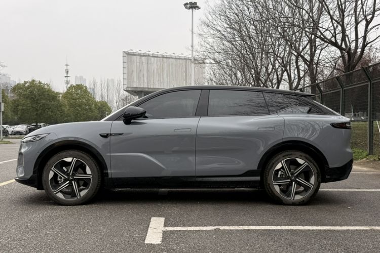 Used VOYAH COURAGE 2024 Long-Range Supercharge Edition Exterior 5