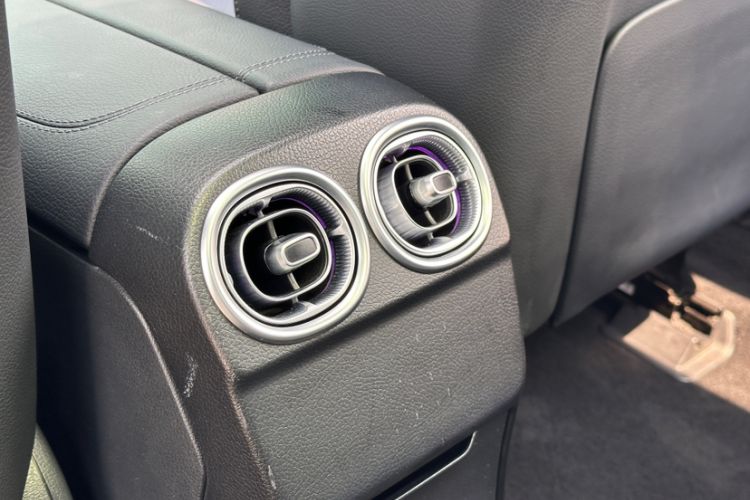 Used Mercedes-Benz C-Class 2022 Revised C 260 L Starry Night Sport Edition Interior 5