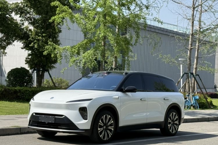 Used Nio ES8 2023 75 kWh