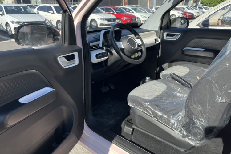 Used Wuling Hongguang MINIEV 2024 3rd Generation 215km Youth Edition