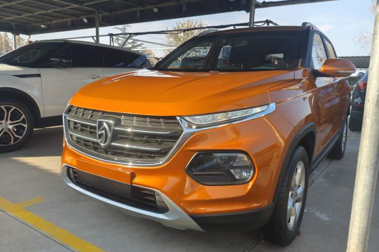 Used Baojun 510 2017 1.5L Automatic Fashion Model