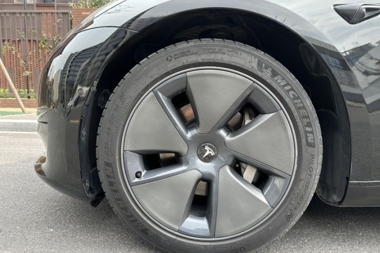 Used Tesla Model 3 2022 Rear-Wheel-Drive Version