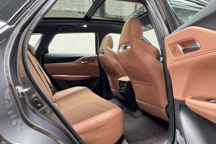 Used CHANGAN UNI-Z 2025 500Bar PRO
