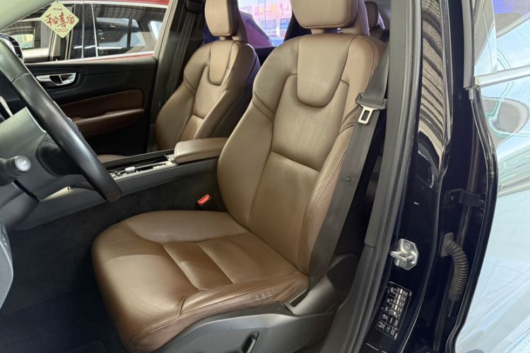 Used Volvo XC60 2019 T5 4x4 Smart Edition China VI Standard