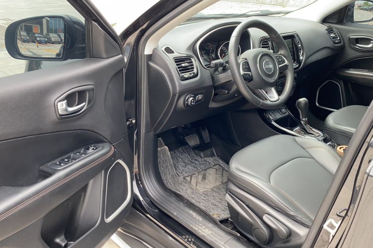 Used Jeep Compass 2019 220T Automatic Family Edition