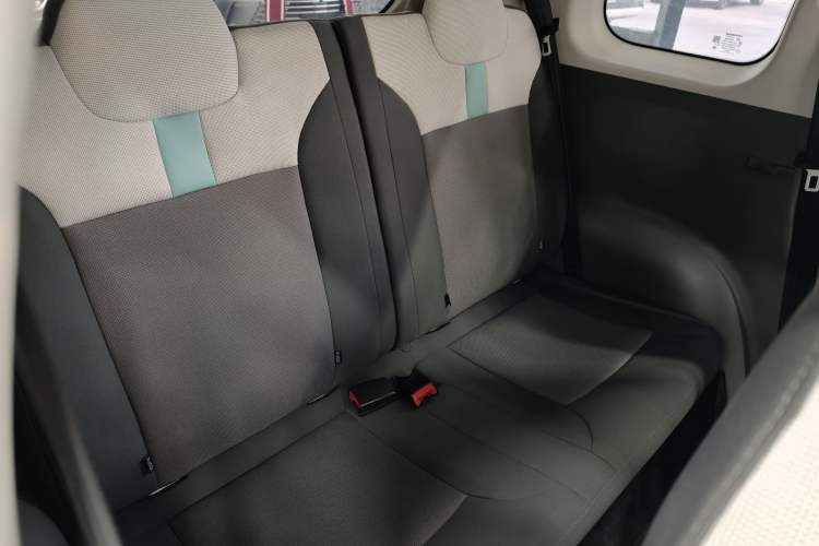 Used CHANGAN NEVO Lumin 2023 205km Xiangqin Version
