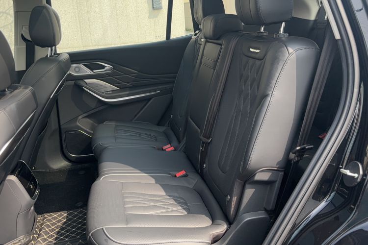 Used Hongqi HS7 PHEV 2024 2.0T PHEV Four-Wheel Drive Flagship Edition 7 Seats
