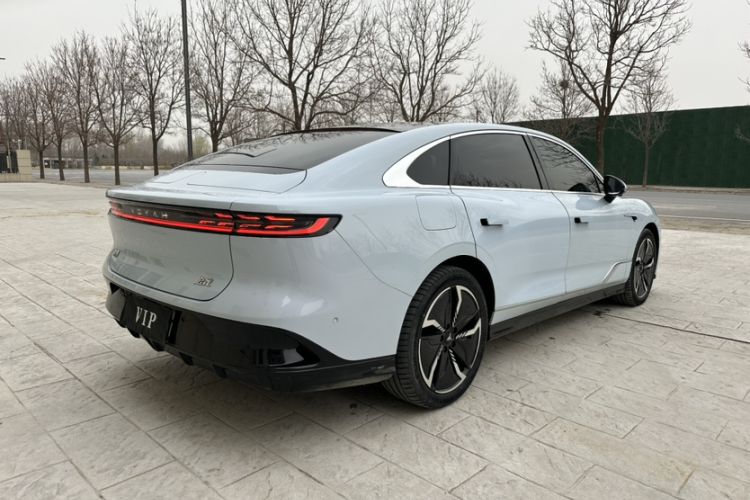 Used VOYAH PASSION 2023 Four-Wheel Drive Standard Edition
