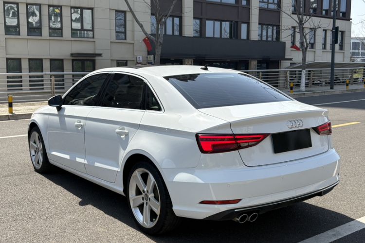 Used Audi A3 2019 Limousine 35 TFSI Style Edition China VI Emission Standard
