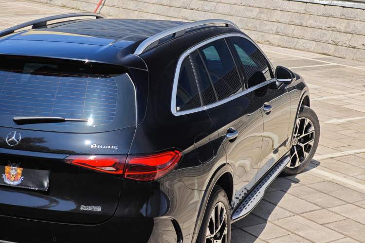 Used Mercedes-Benz GLC 2024 Facelifted GLC 260 L 4MATIC Luxury Version 5 Seats