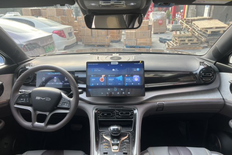 Used BYD Frigate 07 2023 DM-i 100KM Prestige Model
