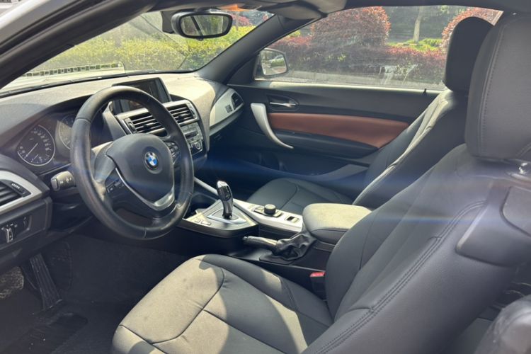 Used BMW 2 Series 2015 218i Convertible Coupe Left Front Seat