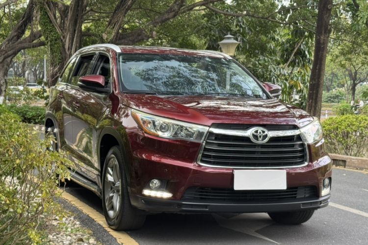Used Toyota Highlander 2015 2.0T Four-Wheel Drive Luxury Edition 7-Seater