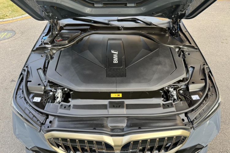 Used BMW i5 2024 eDrive 35L M Sport Package
