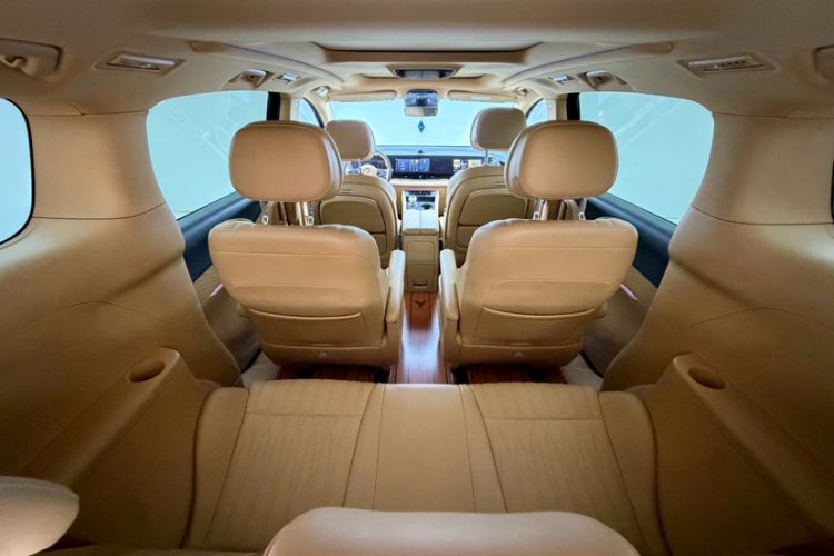 Used VOYAH Dream 2022 Low-Carbon Edition Dream+ Smart Enjoyment Package Interior 1