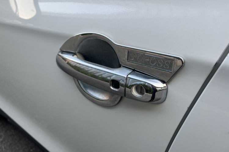 Used Suzuki S-Cross 2015 1.6L Manual Two-Wheel Drive Entry Model
