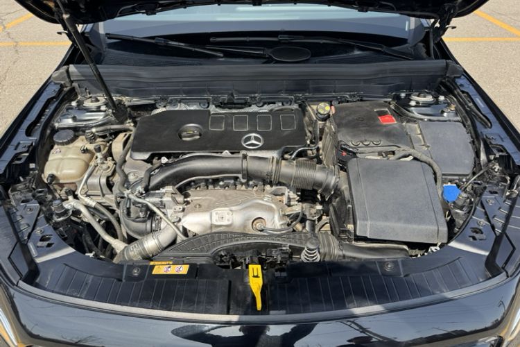 Used Mercedes-Benz GLB 2022 GLB 220 4MATIC
