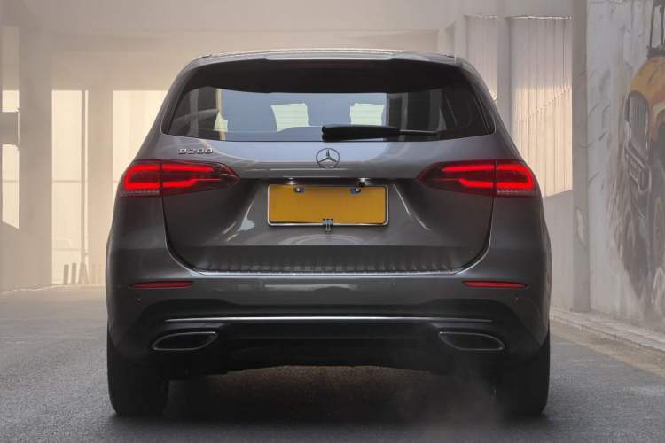 Used Mercedes-Benz B-Class 2022 B 200 Fashion Model