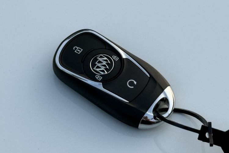 Used Buick Velite 6 2024 450km Range Commuter Version