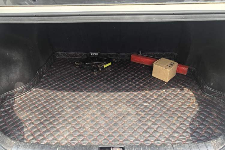 Used Kia Pegas 2017 1.4L Manual Value Edition Trunk