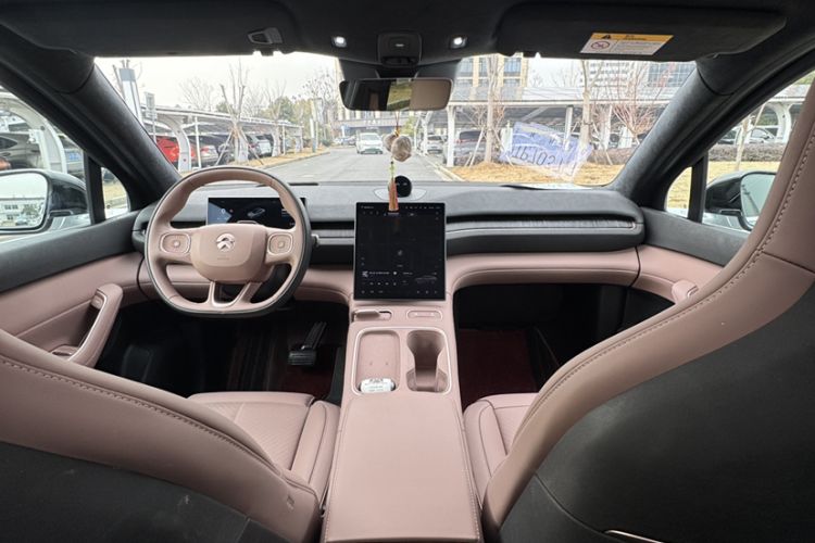 Used Nio EC6 2024 75 kWh
