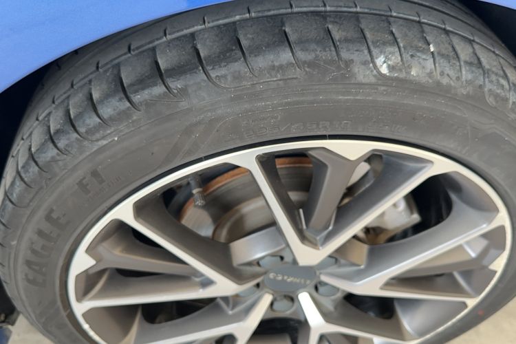 Used Lynk & Co 03 2018 1.5TD DCT JingPro Edition China V Standard Interior 9