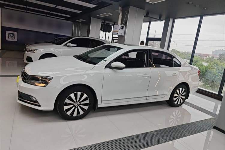 Used Volkswagen Sagitar 2018 1.6L Automatic Comfort Model