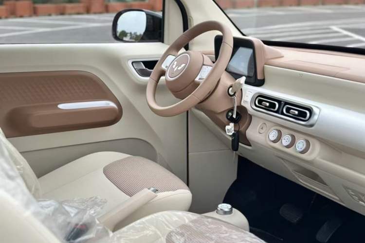 Used Wuling Hongguang MINIEV 2024 3rd Generation 215km Youth Edition