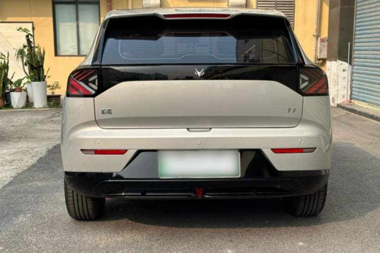 Used ARCFOX T1 2025 Model 425 PLUS
