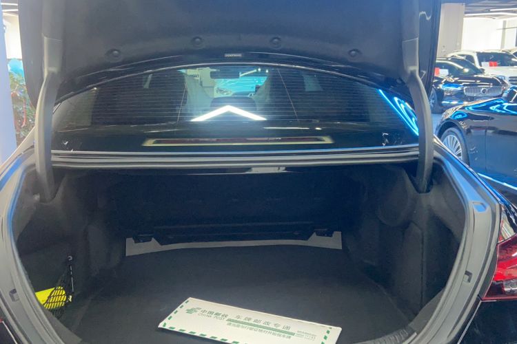 Used Mercedes-Benz E-Class 2023 Updated E 300 L Luxury Edition
