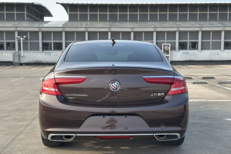 Used Buick LaCrosse 2018 28T Luxury Model