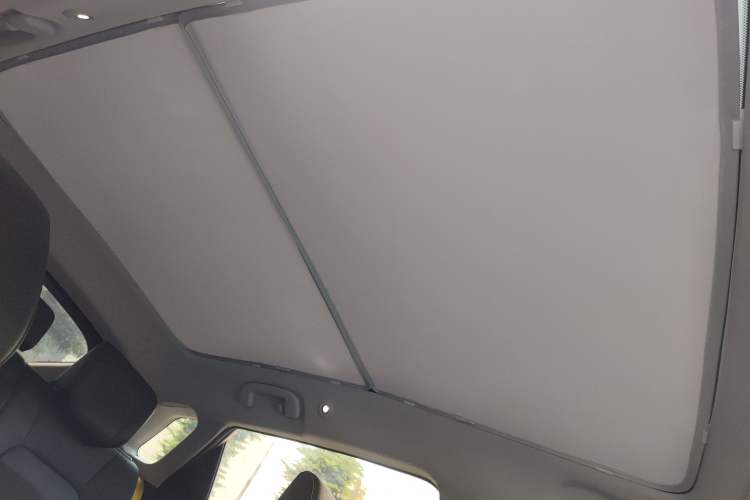 Used Toyota bZ5 2025 Model 550 PRO Smart Driving Edition Headliner