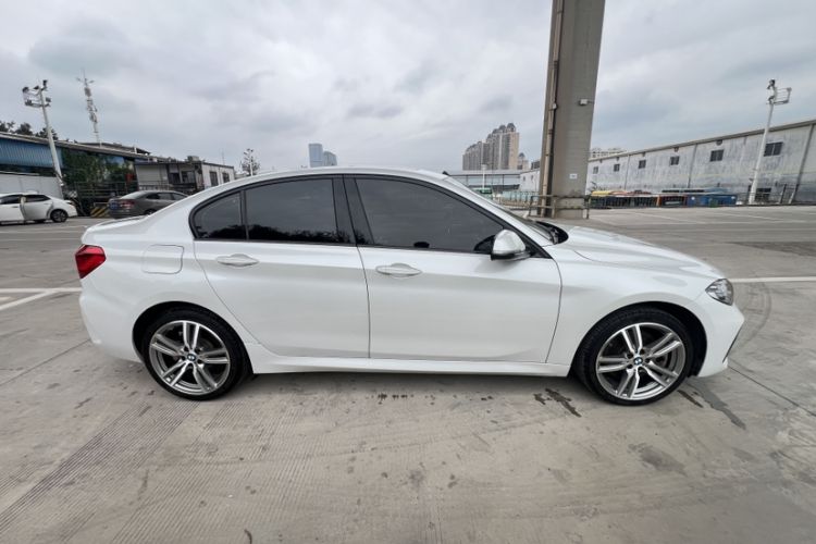 Used BMW 1 Series 2020 125i Leading Model M Sport Package Exterior 10