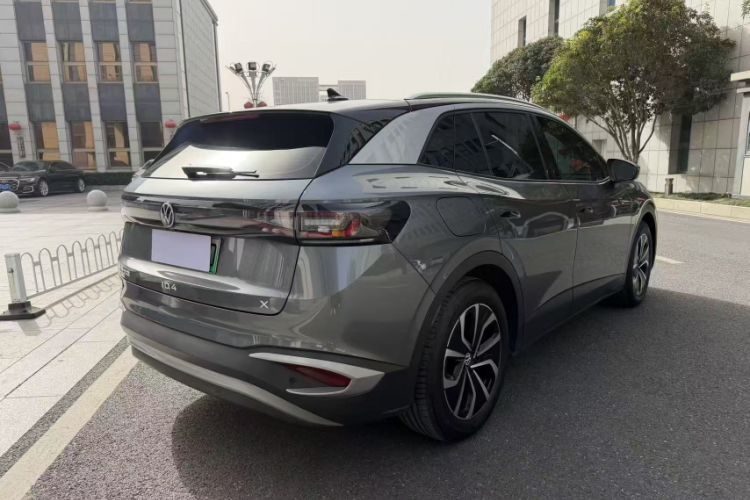 Used Volkswagen ID.4 X 2024 Pure & Smart Edition
