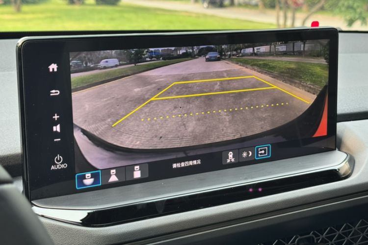 Used Honda Accord New Energy 2025 Model—2.0L e:PHEV Prestige Version Interior 9