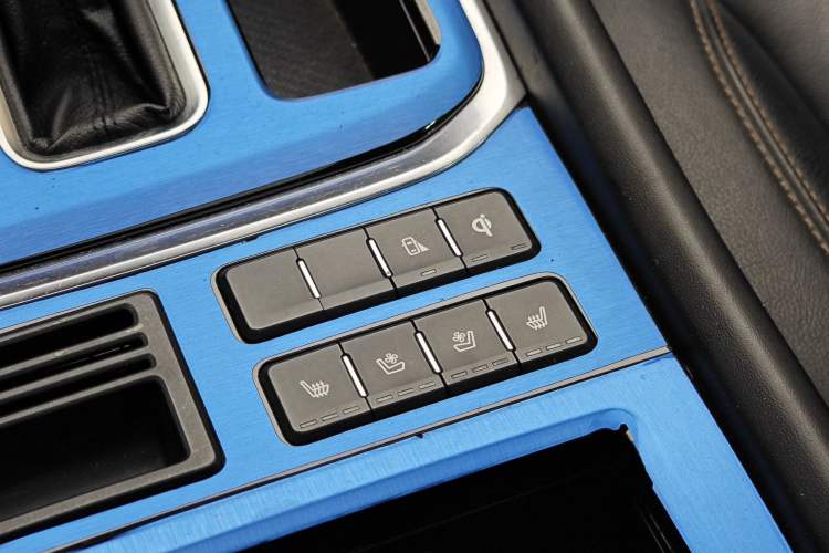 Used GAC Trumpchi GS8 2017 320T Two-Wheel Drive Luxury Smart Connectivity Version (7 Seats)