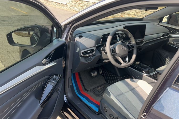 Used Volkswagen ID.4 CROZZ 2022 Standard Range PURE Edition