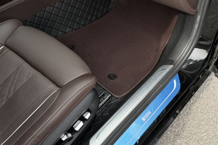 Used BMW 7 Series 2017 740Li xDrive Luxury Edition Interior 7