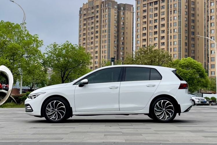 Used Volkswagen Golf 2023 Facelift 280TSI DSG Pro
