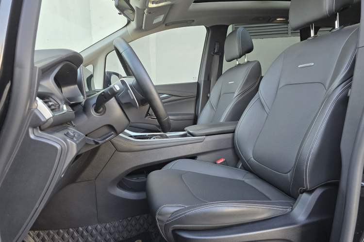 Used SAIC MAXUS G50 2021 PLUS 1.5T Automatic Escort Edition