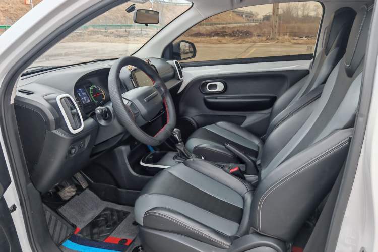 Used Roewe Clever 2022 311km QiQi BoBo Edition
