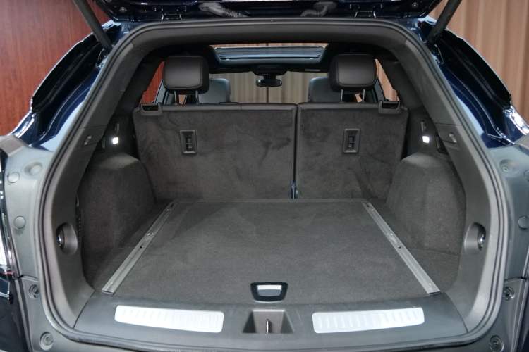 Used Cadillac XT5 2021 28T Four-Wheel Drive Leading Sport Model
