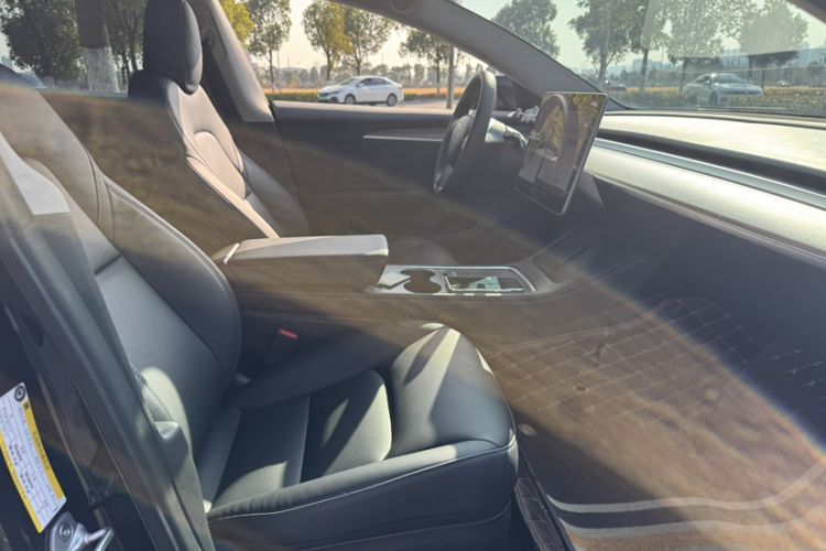 Used Tesla Model 3 2022 Rear-Wheel-Drive Version