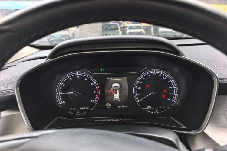 Used Geely Auto Coolray 2019 260T DCT Knight China V Standard Odometer Close Up